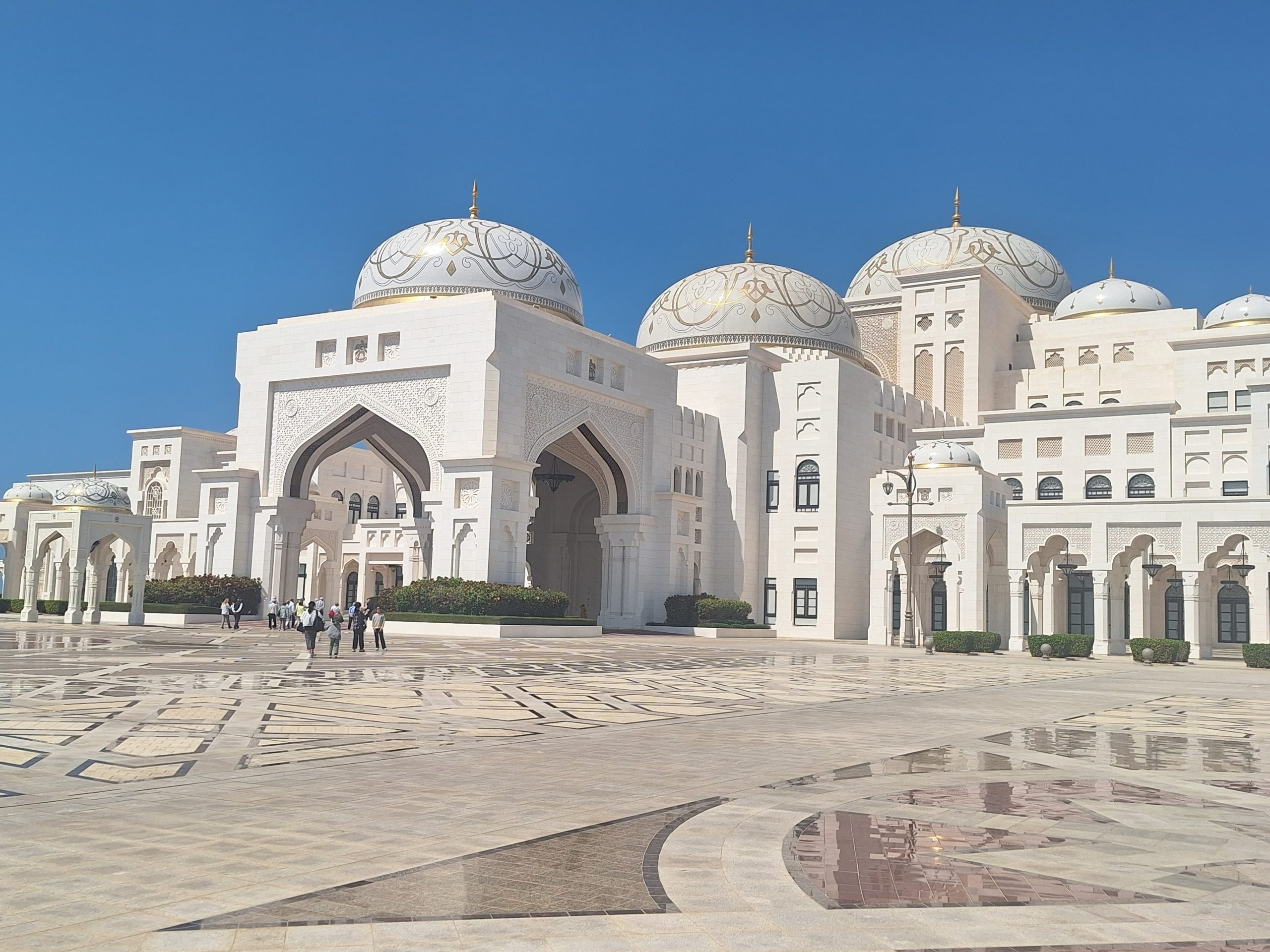 Abu Dhabi Presidential Palace exterior